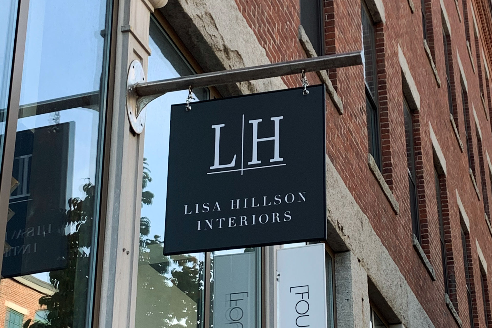 Lisa Hillson Interiors - Signage